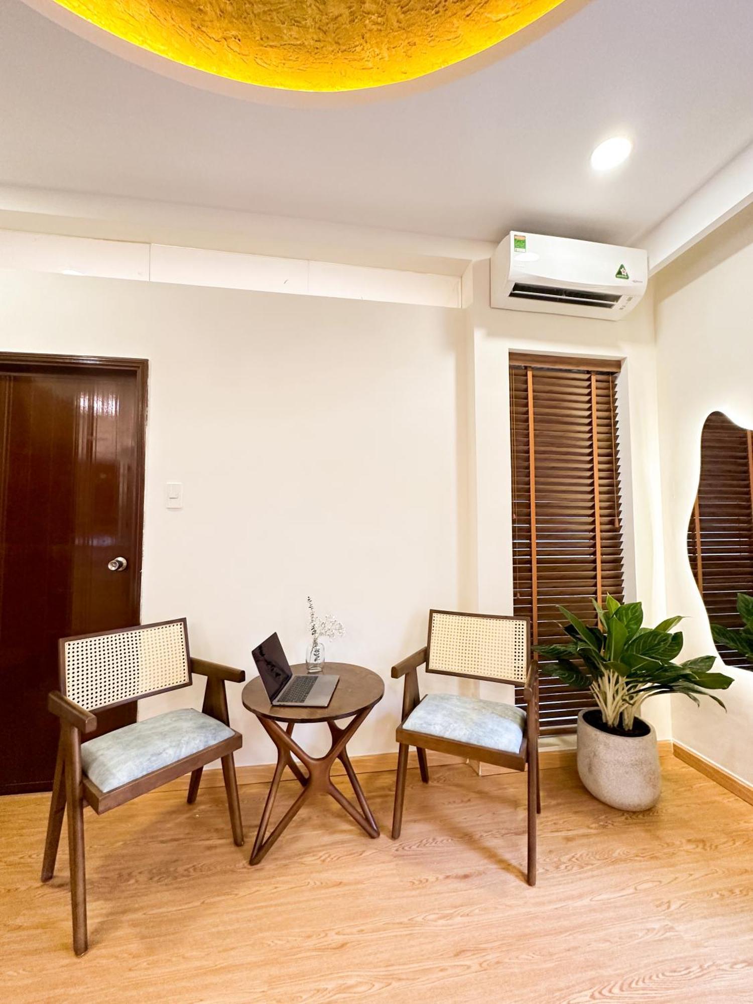 Airie Living Hotel Ho Chi Minh City Exterior photo